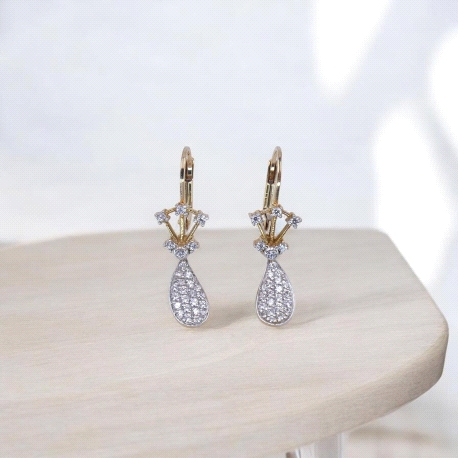 PENDIENTES ORO                                                        