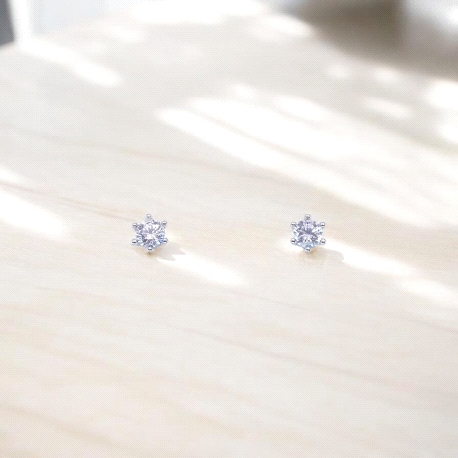 PENDIENTES ORO 750 MLS