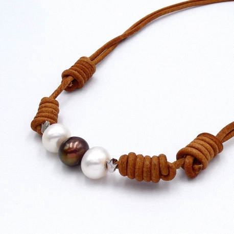 COLLAR CUERO/PERLA PA9085
